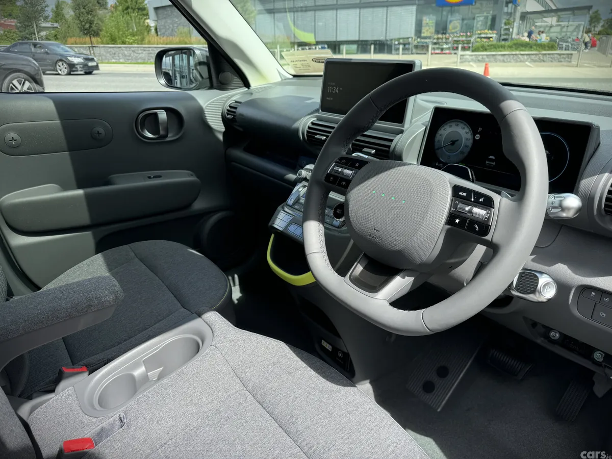 Hyundai INSTER SUV, Electric, 2027, Black