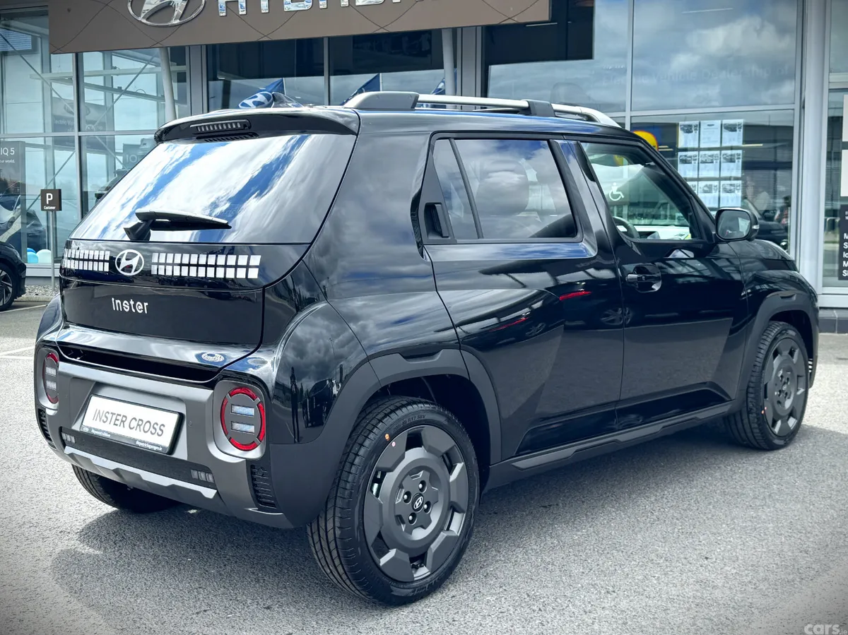 Hyundai INSTER SUV, Electric, 2027, Black