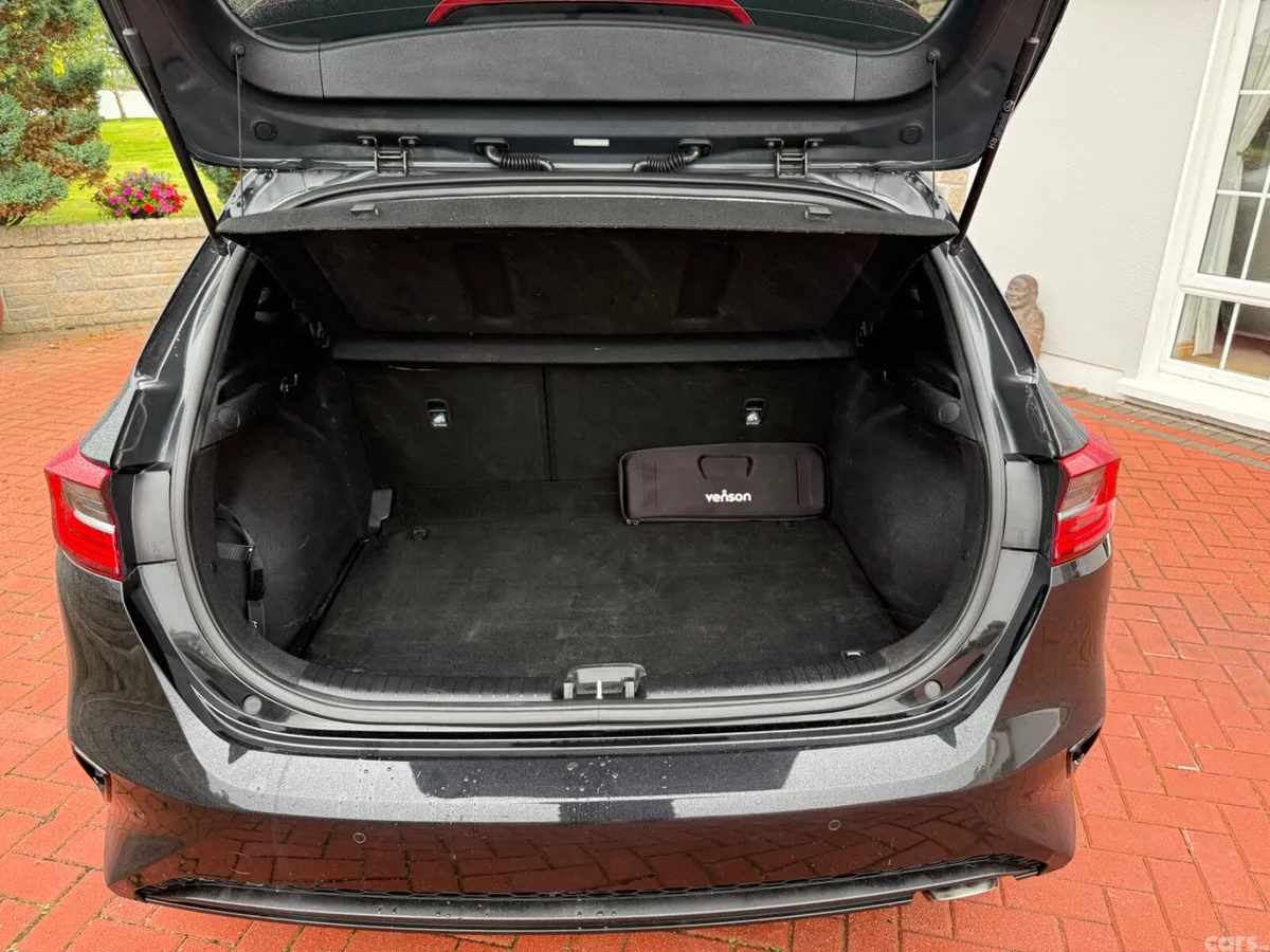 Kia Ceed Hatchback, Diesel Hybrid, 2021, Black