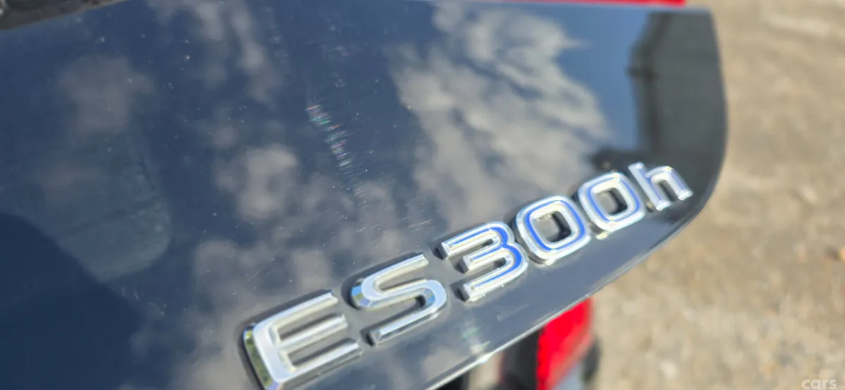 Lexus ES Saloon, Petrol Hybrid, 2020, Black
