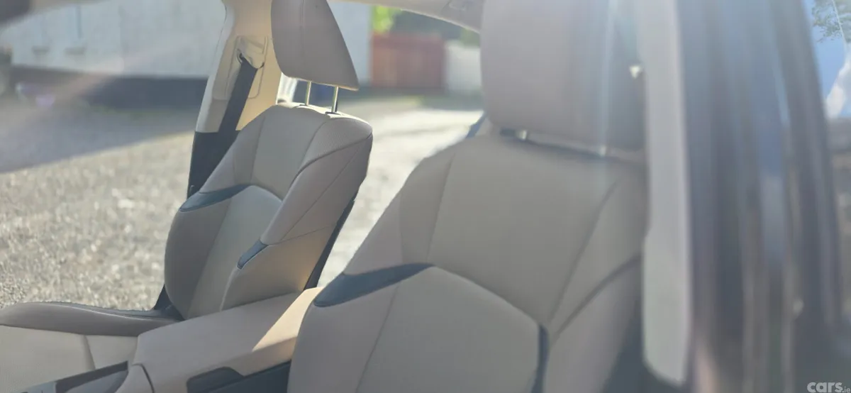 Lexus ES Saloon, Petrol Hybrid, 2020, Black