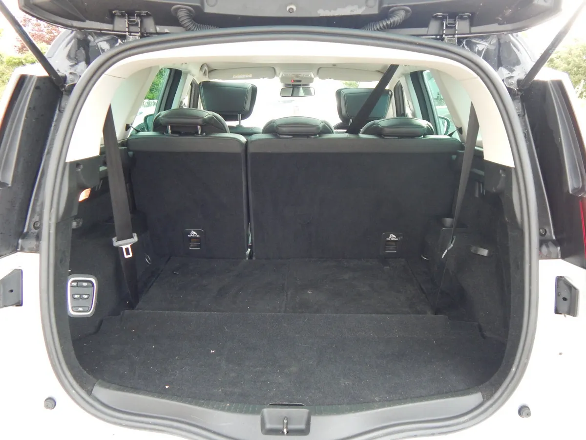 Renault Grand Scenic MPV, Diesel, 2017, Grey