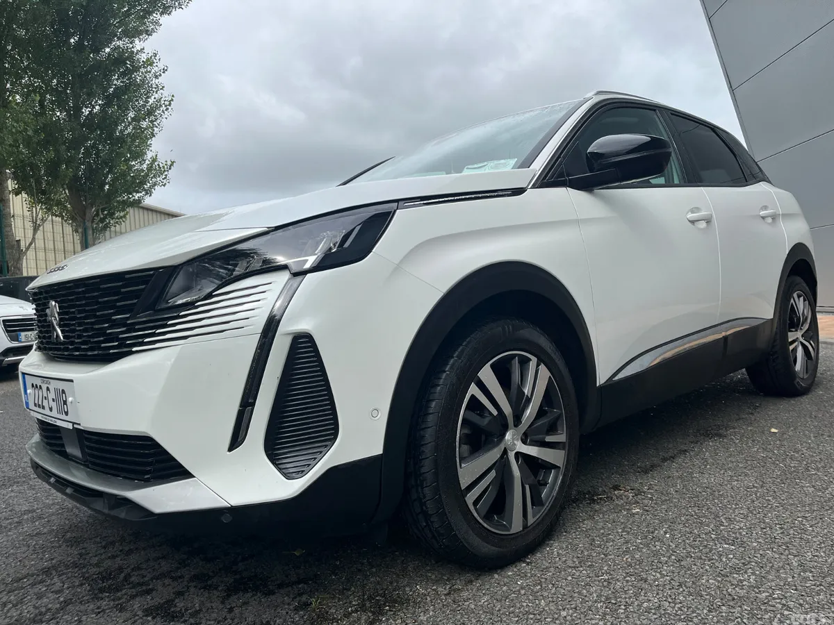 Peugeot 3008 MPV, Diesel, 2022, White