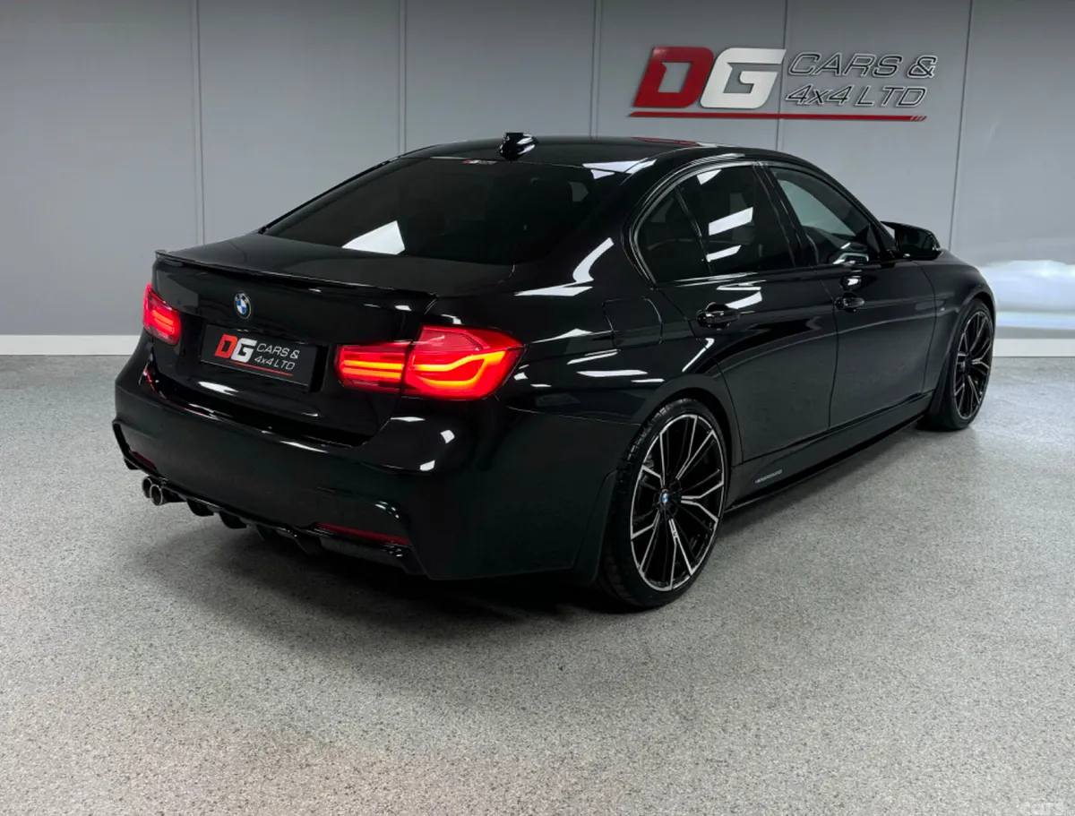 BMW 3-Series Saloon, Diesel, 2019, Black