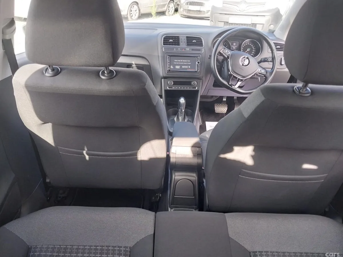 Volkswagen Polo Hatchback, Petrol, 2015, Black