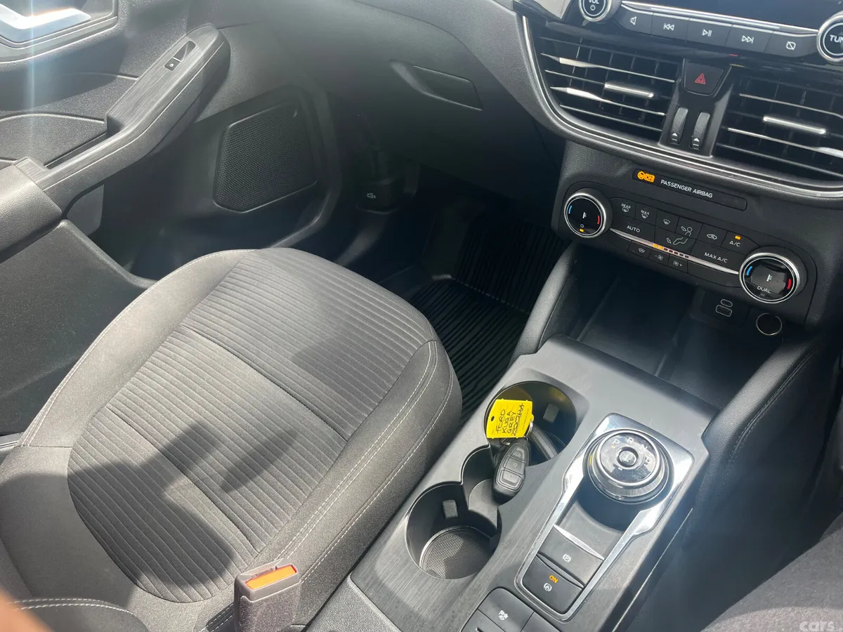 Ford Kuga SUV, Petrol Hybrid, 2023, Grey