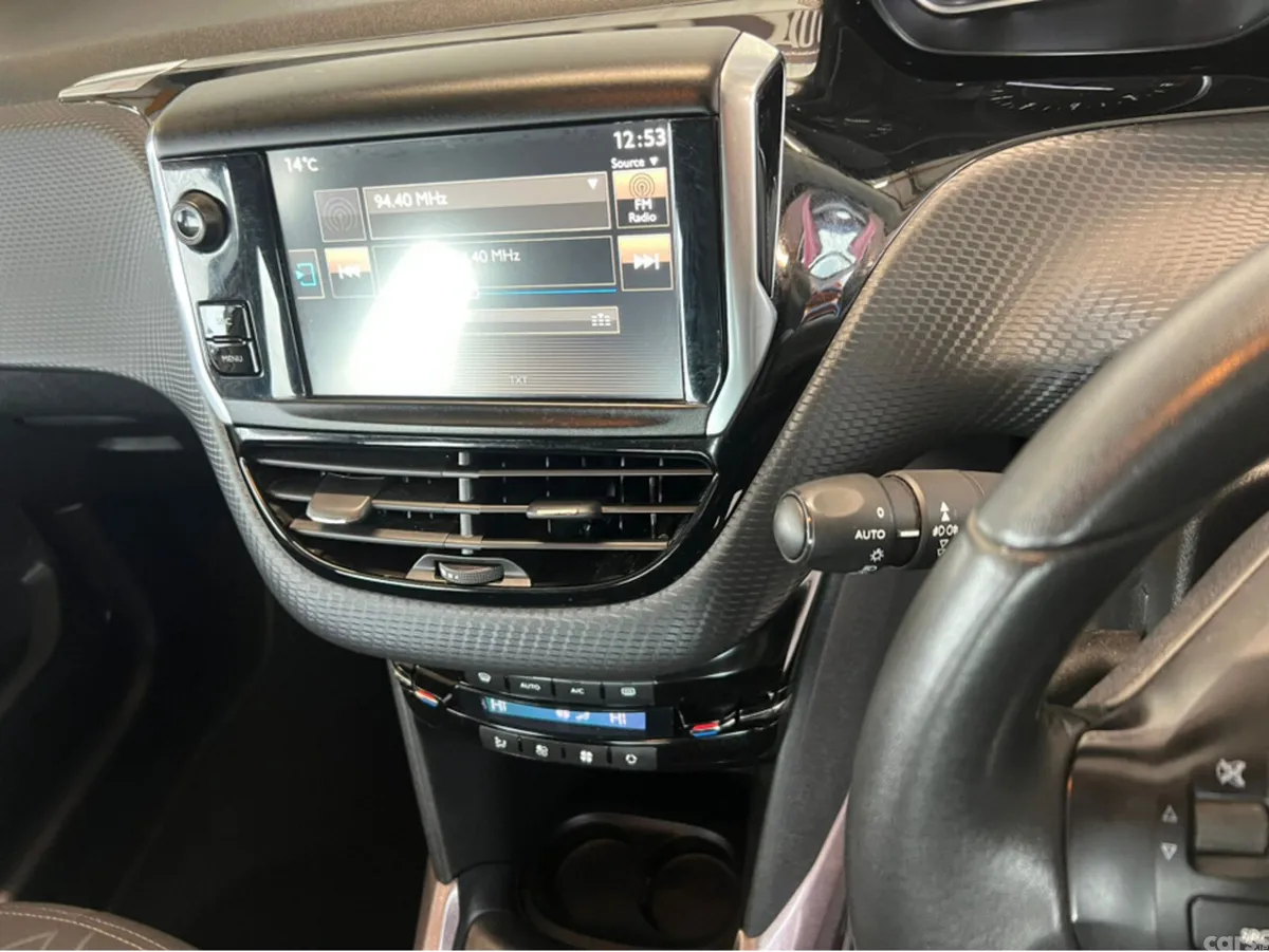 Peugeot 2008 Estate, Diesel, 2016, Grey