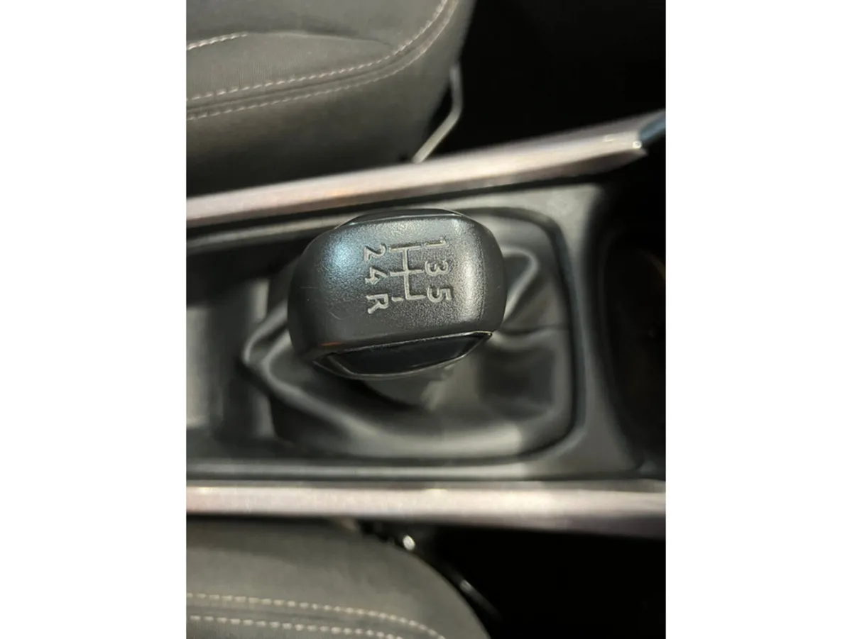 Peugeot 2008 Estate, Diesel, 2016, Grey