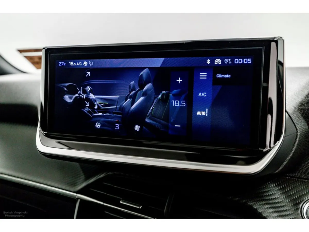 Peugeot 2008 SUV, Petrol Hybrid, 2026, Grey