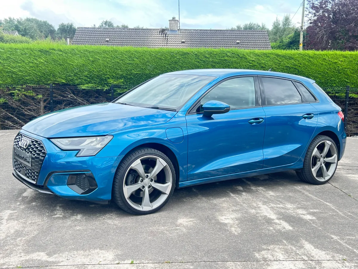 Audi A3 Hatchback, Petrol Hybrid, 2021, Blue