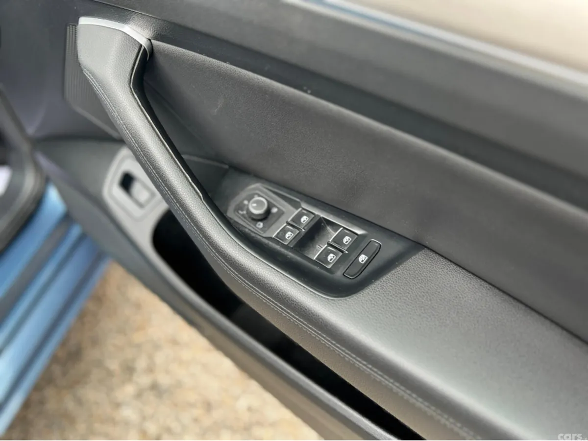 Volkswagen Passat Estate, Diesel, 2015, Blue