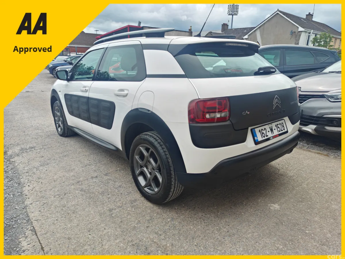 Citroen C4 Cactus Hatchback, Diesel, 2016, White