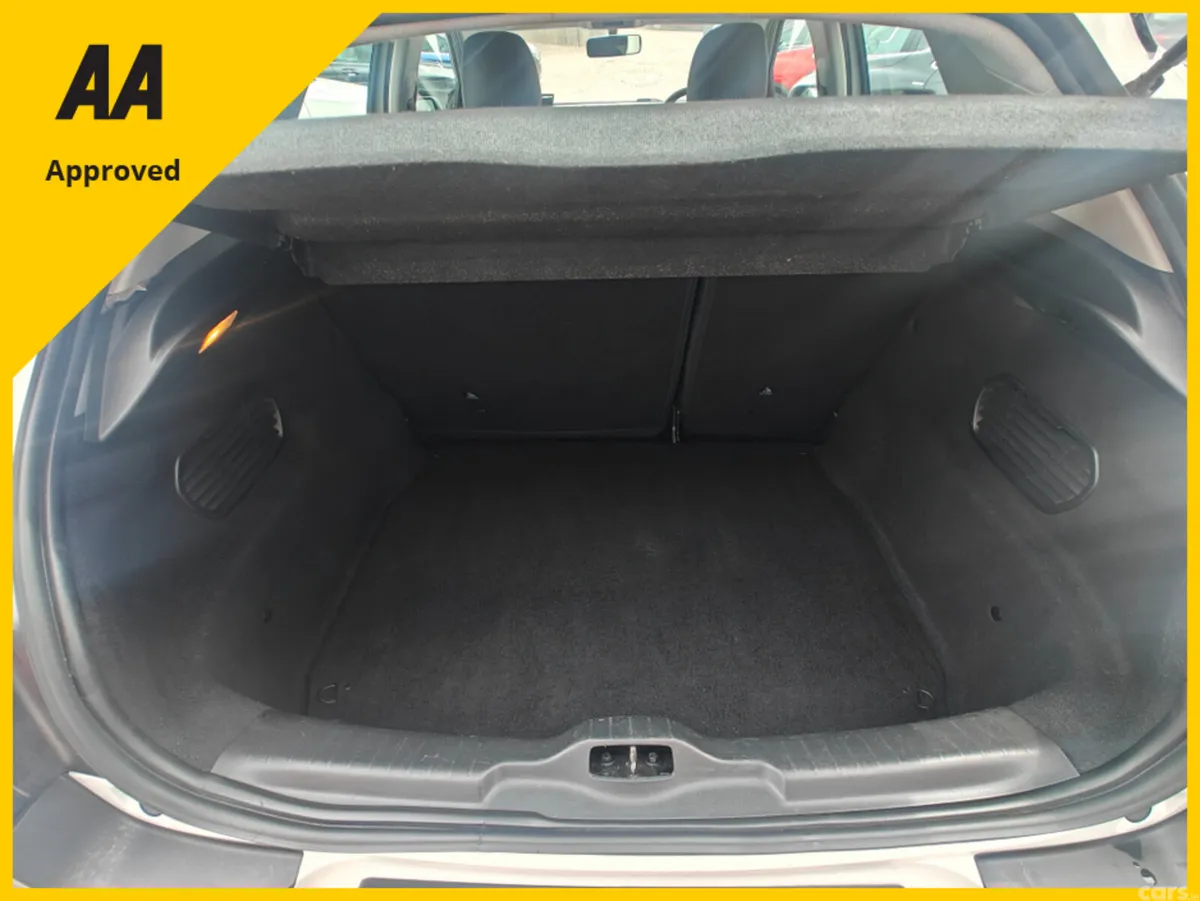 Citroen C4 Cactus Hatchback, Diesel, 2016, White
