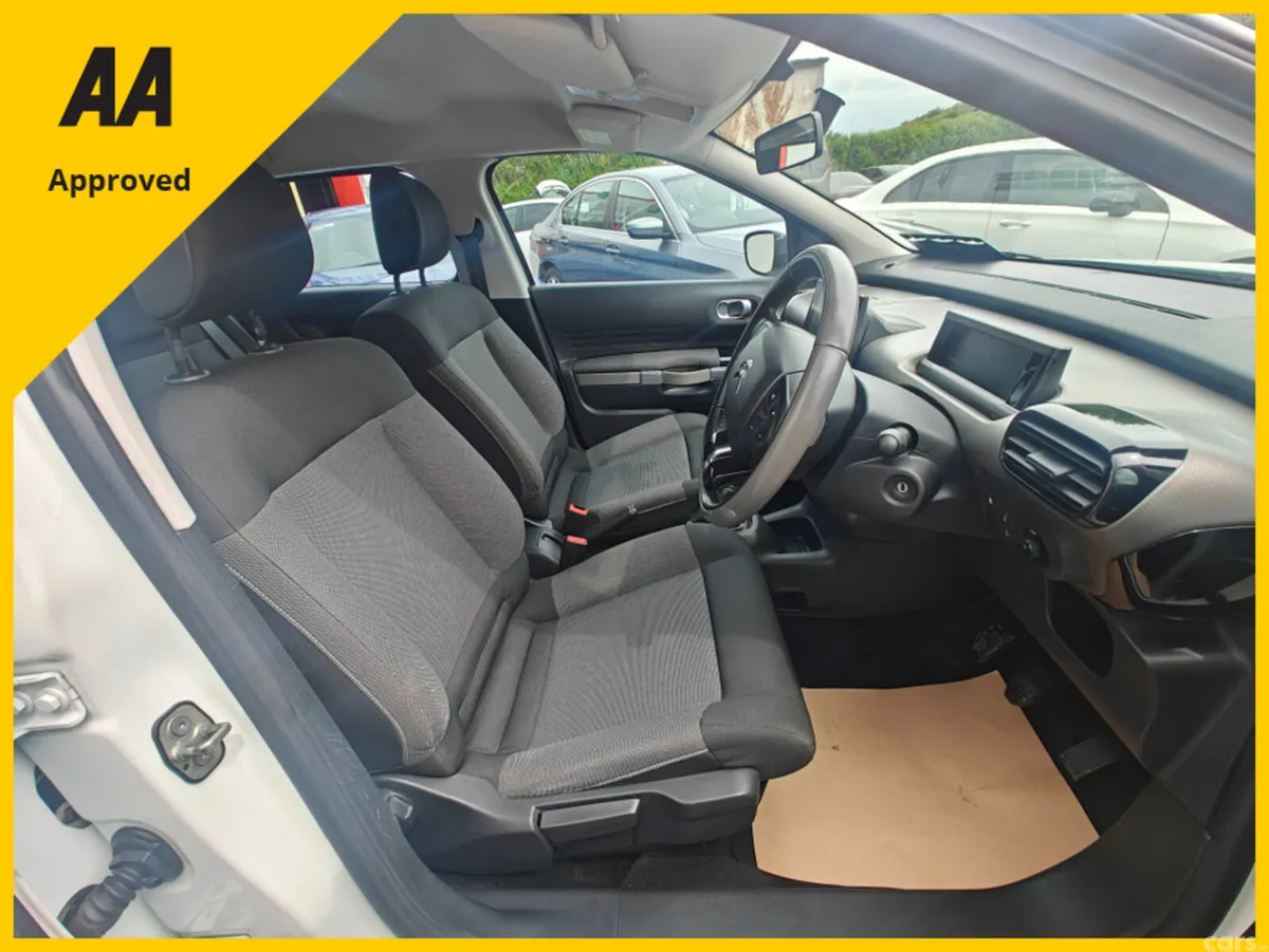 Citroen C4 Cactus Hatchback, Diesel, 2016, White