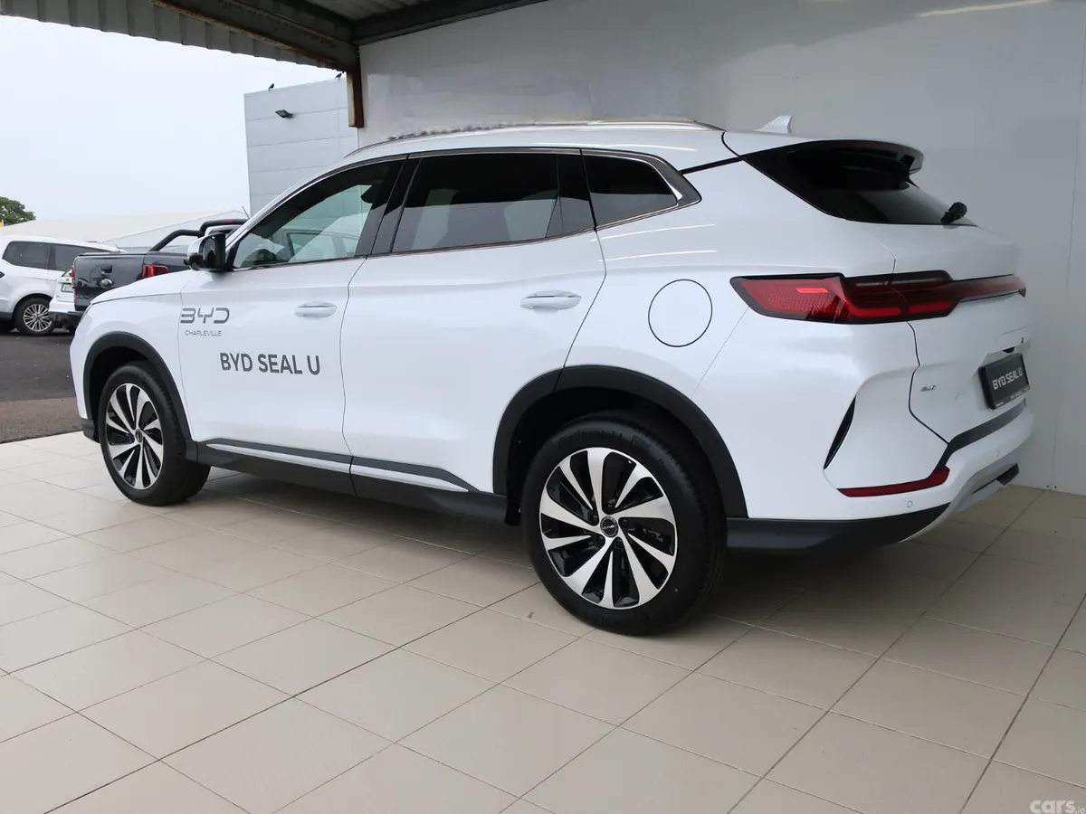 BYD SEAL U SUV, Petrol Hybrid, 2025, White