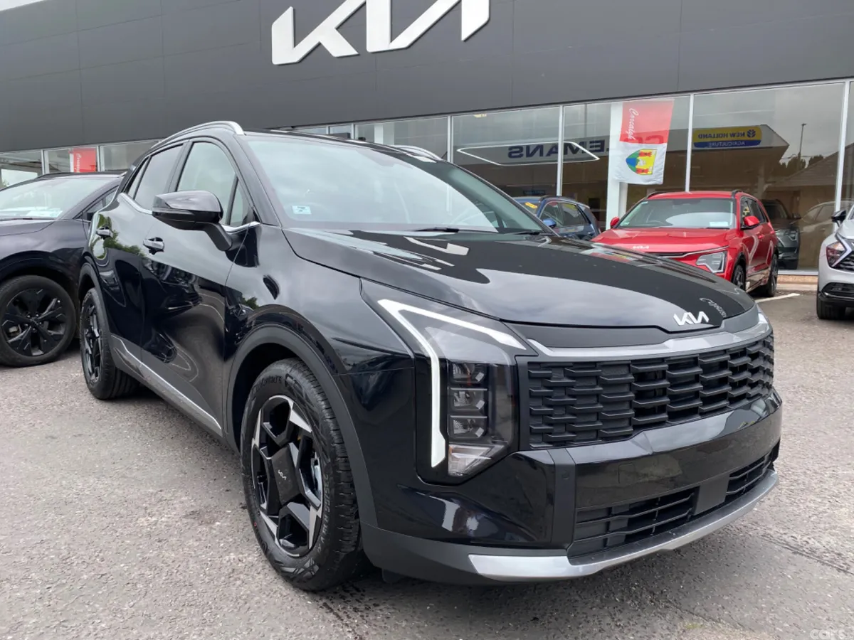Kia Sportage SUV, Diesel Hybrid, 2025, Black