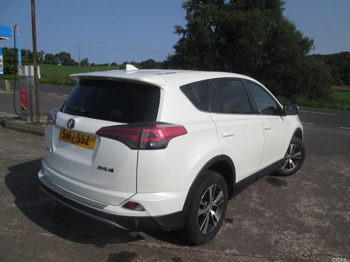 Toyota RAV4 SUV, Diesel, 2017, White