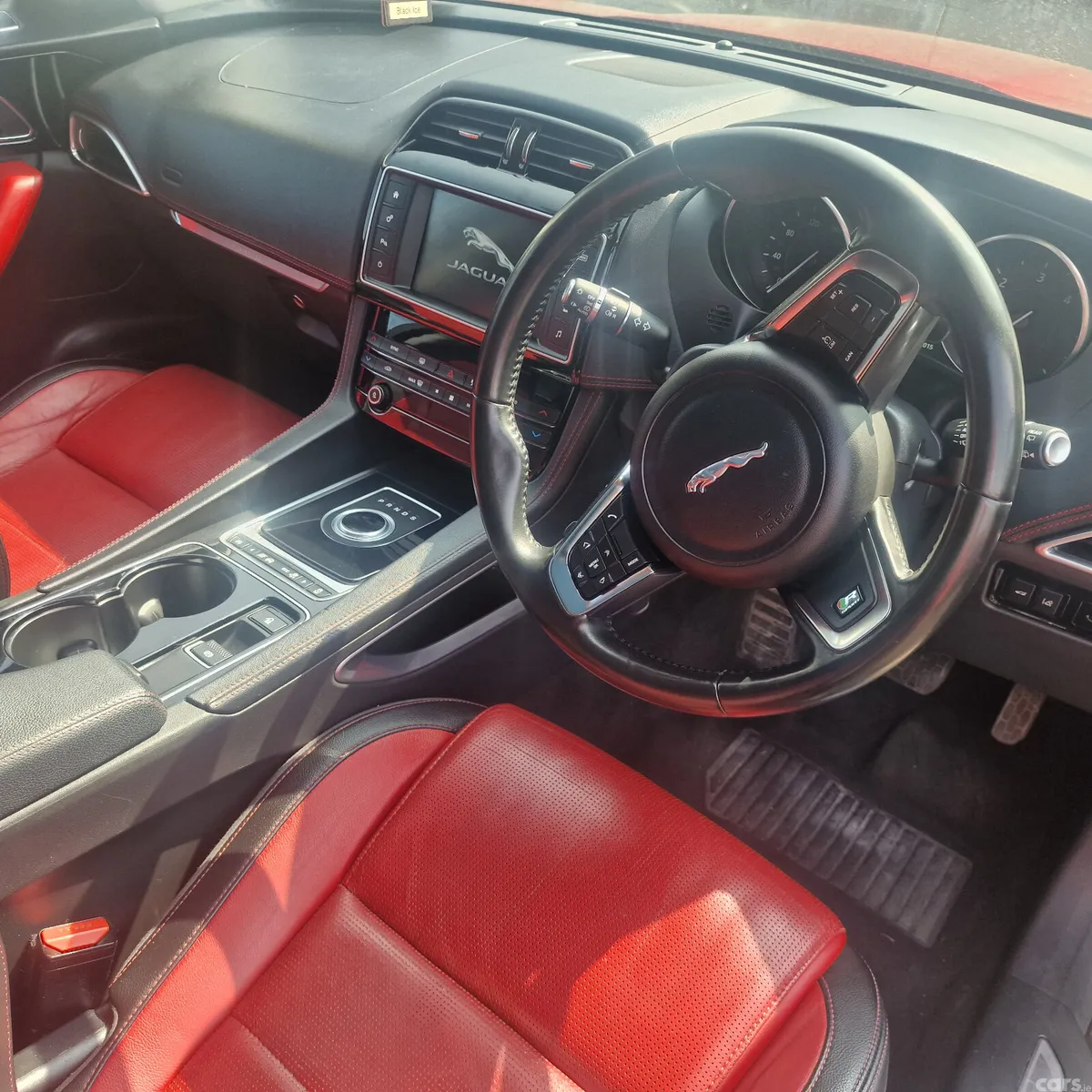 Jaguar F-Pace SUV, Diesel, 2016, Red