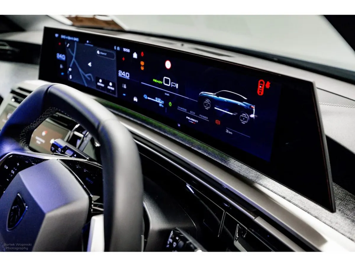 Peugeot 3008 SUV, Electric, 2026, Blue