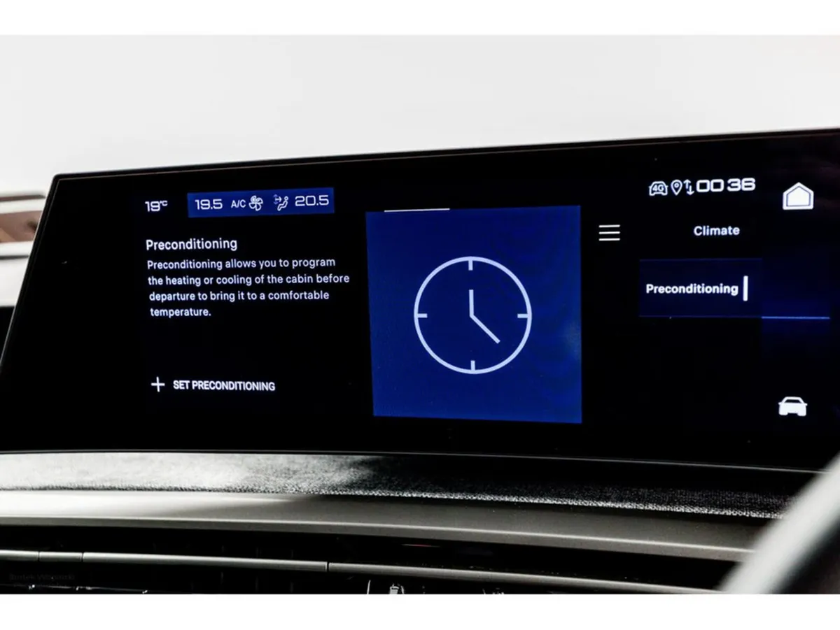 Peugeot 3008 SUV, Electric, 2026, Blue