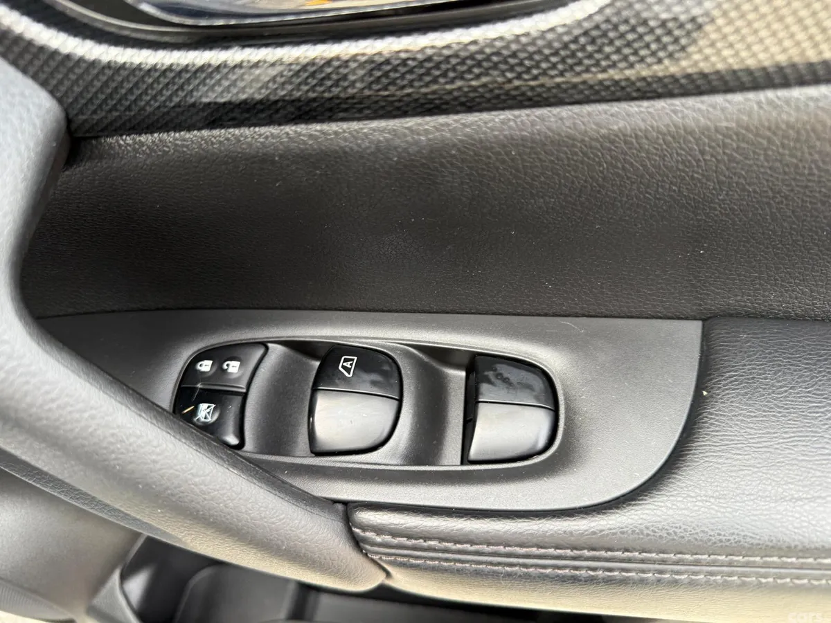 Nissan X-Trail SUV, Diesel, 2016, Silver