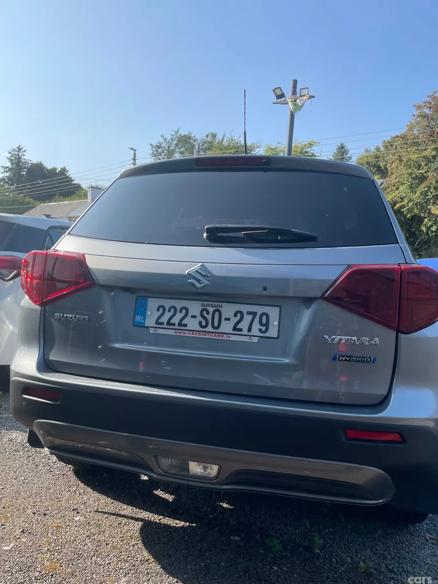 Suzuki Vitara SUV, Petrol Hybrid, 2022, Grey