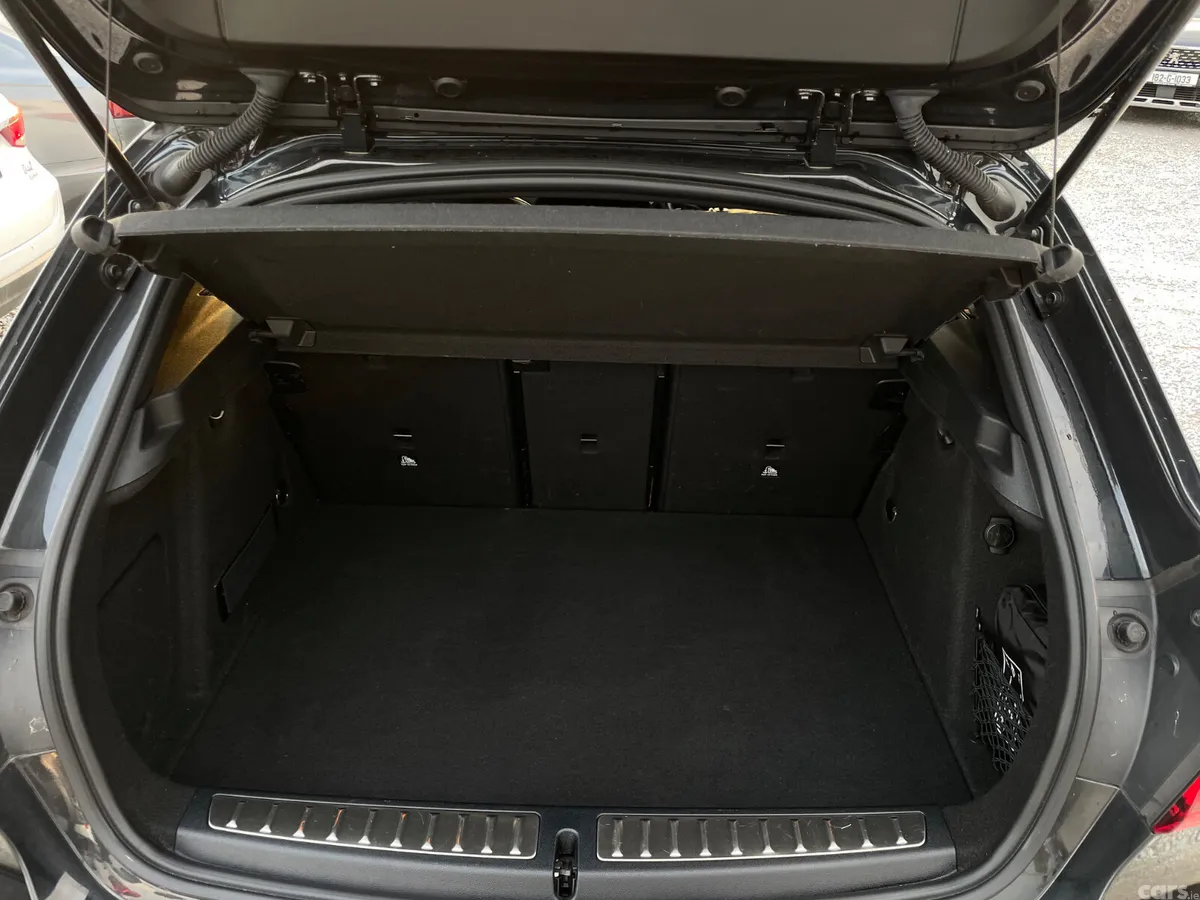 BMW 1-Series Hatchback, Petrol, 2019, Black