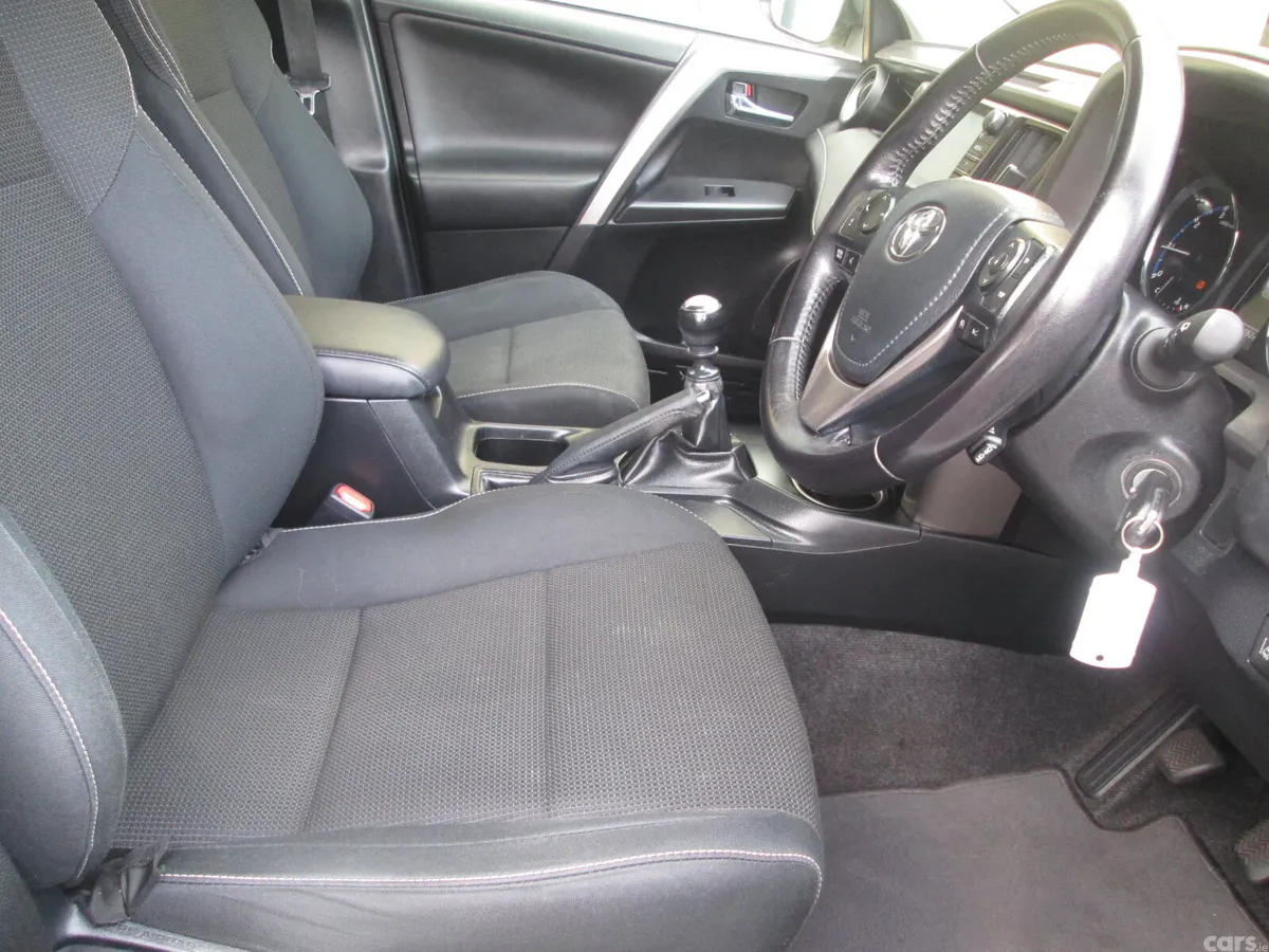 Toyota RAV4 SUV, Diesel, 2017, White