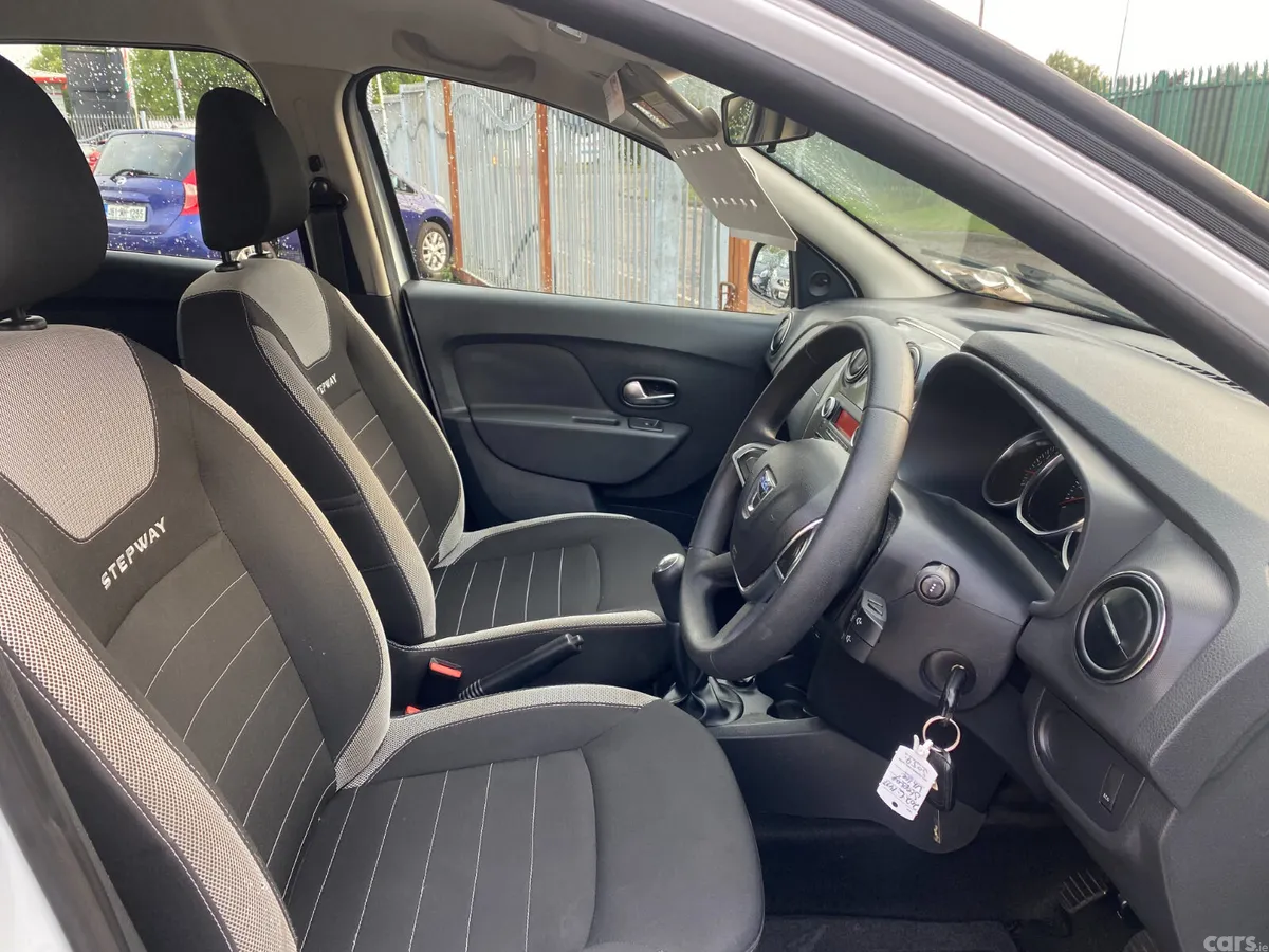 Dacia Sandero Stepway Hatchback, Petrol, 2020, White