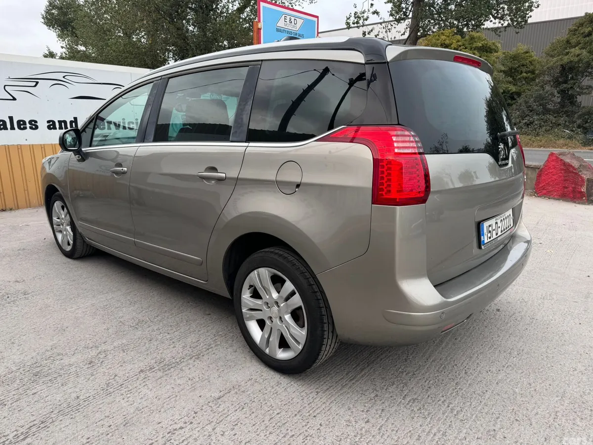 Peugeot 5008 MPV, Diesel, 2015, Grey