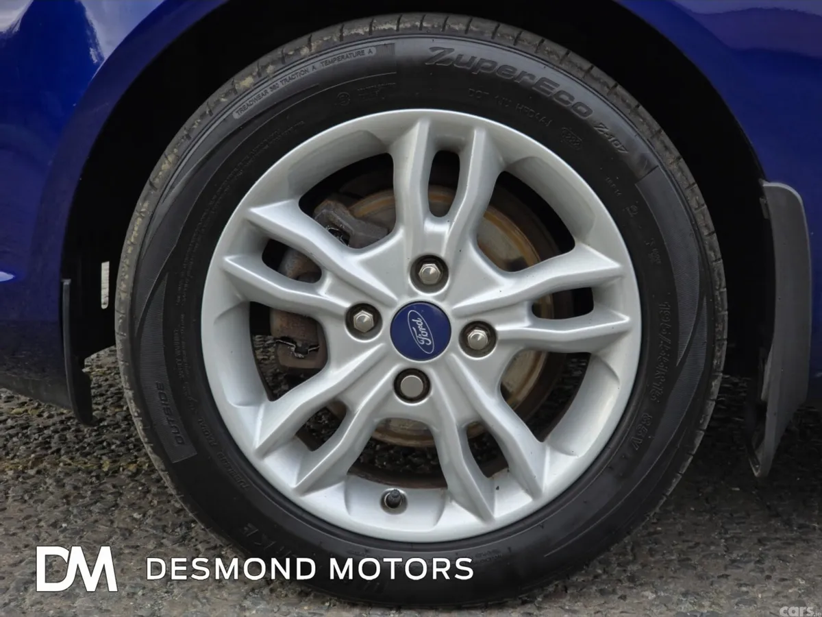 Ford Fiesta Hatchback, Petrol, 2016, Blue