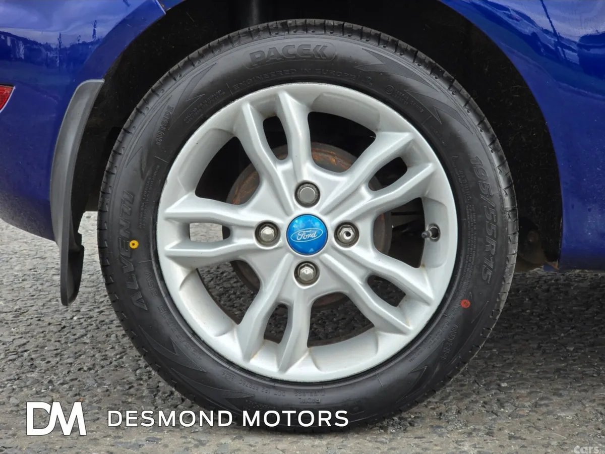 Ford Fiesta Hatchback, Petrol, 2016, Blue