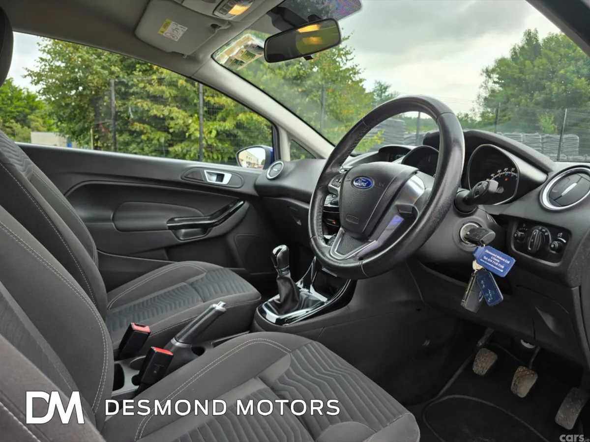 Ford Fiesta Hatchback, Petrol, 2016, Blue