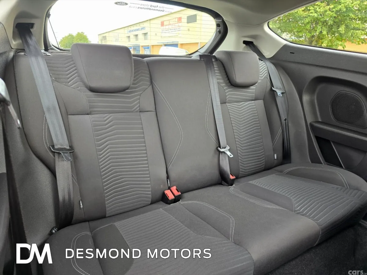 Ford Fiesta Hatchback, Petrol, 2016, Blue