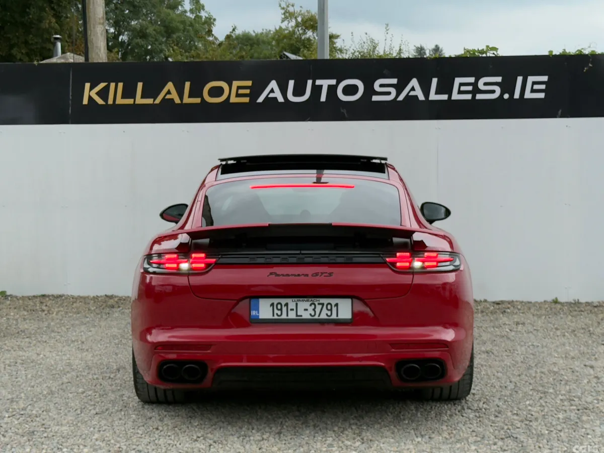 Porsche Panamera Hatchback, Petrol, 2019, Red