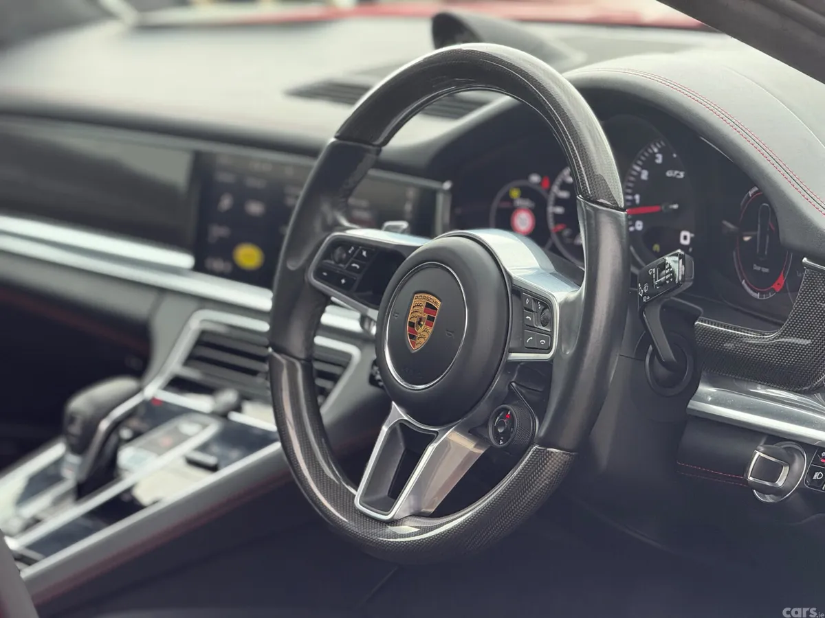 Porsche Panamera Hatchback, Petrol, 2019, Red
