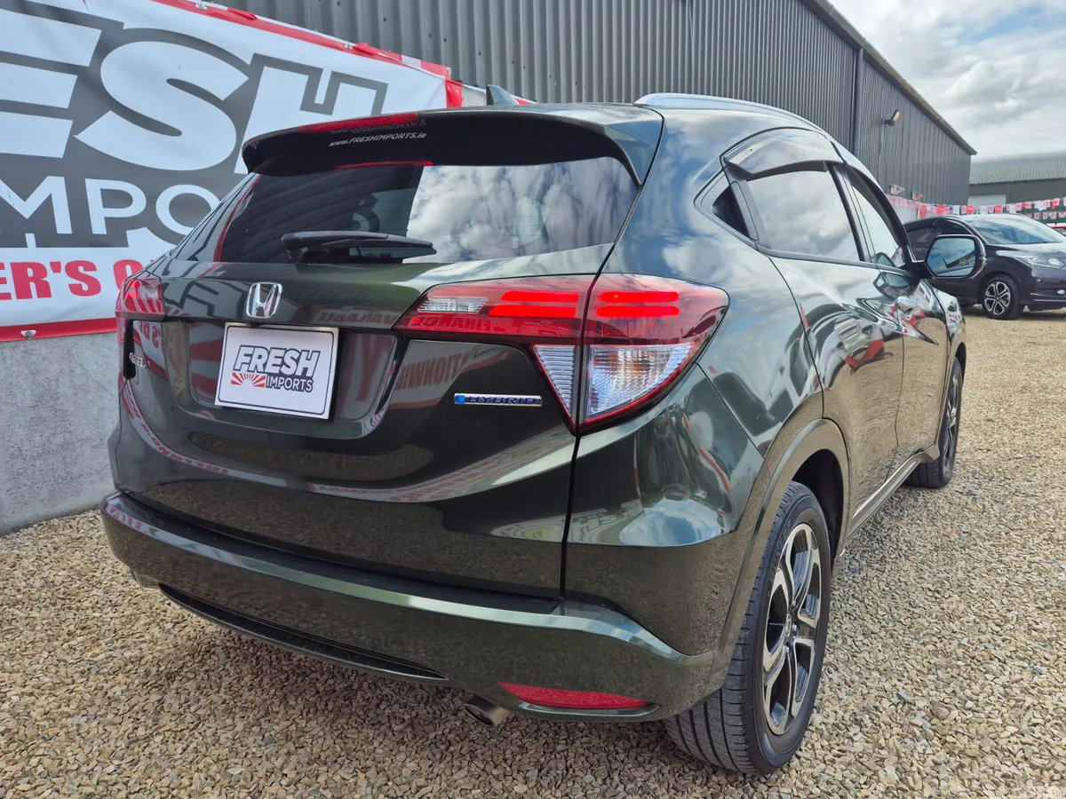 Honda Vezel SUV, Petrol Hybrid, 2014, Green