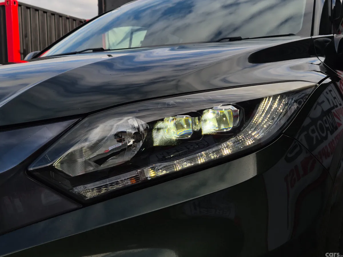 Honda Vezel SUV, Petrol Hybrid, 2014, Green