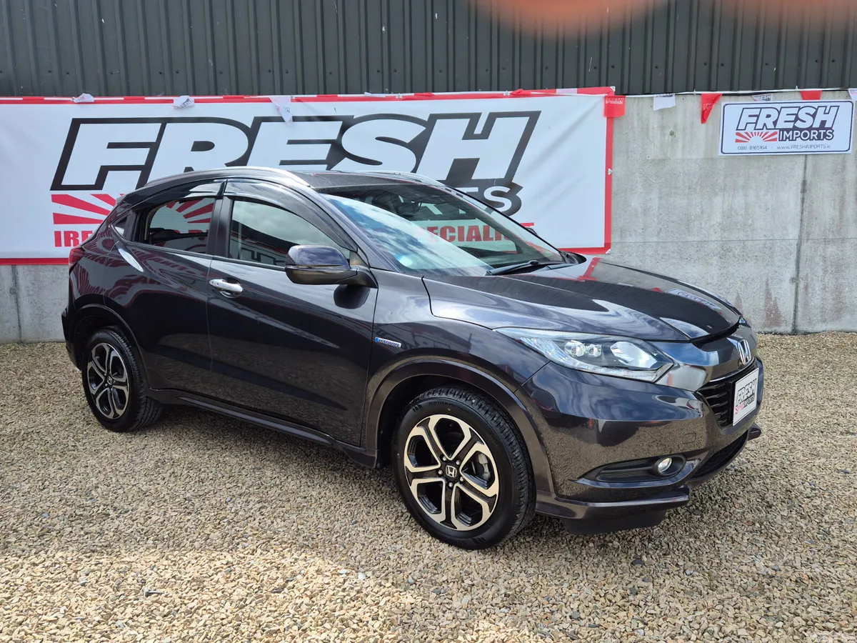 Honda Vezel SUV, Petrol Hybrid, 2014, Grey