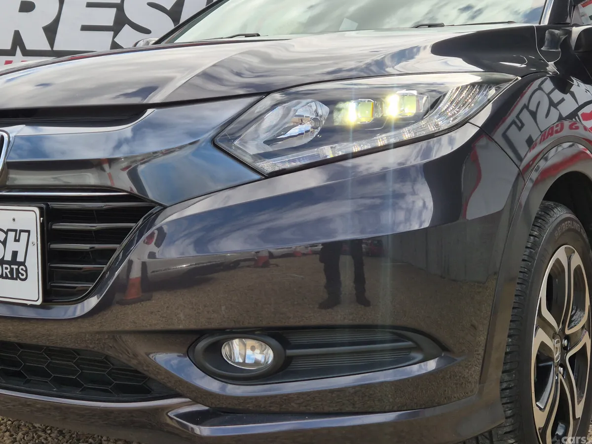 Honda Vezel SUV, Petrol Hybrid, 2014, Grey