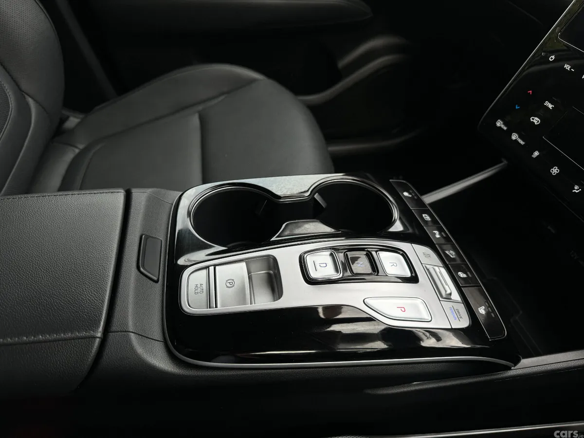 Hyundai Tucson SUV, Petrol Plug-in Hybrid, 2022, Grey