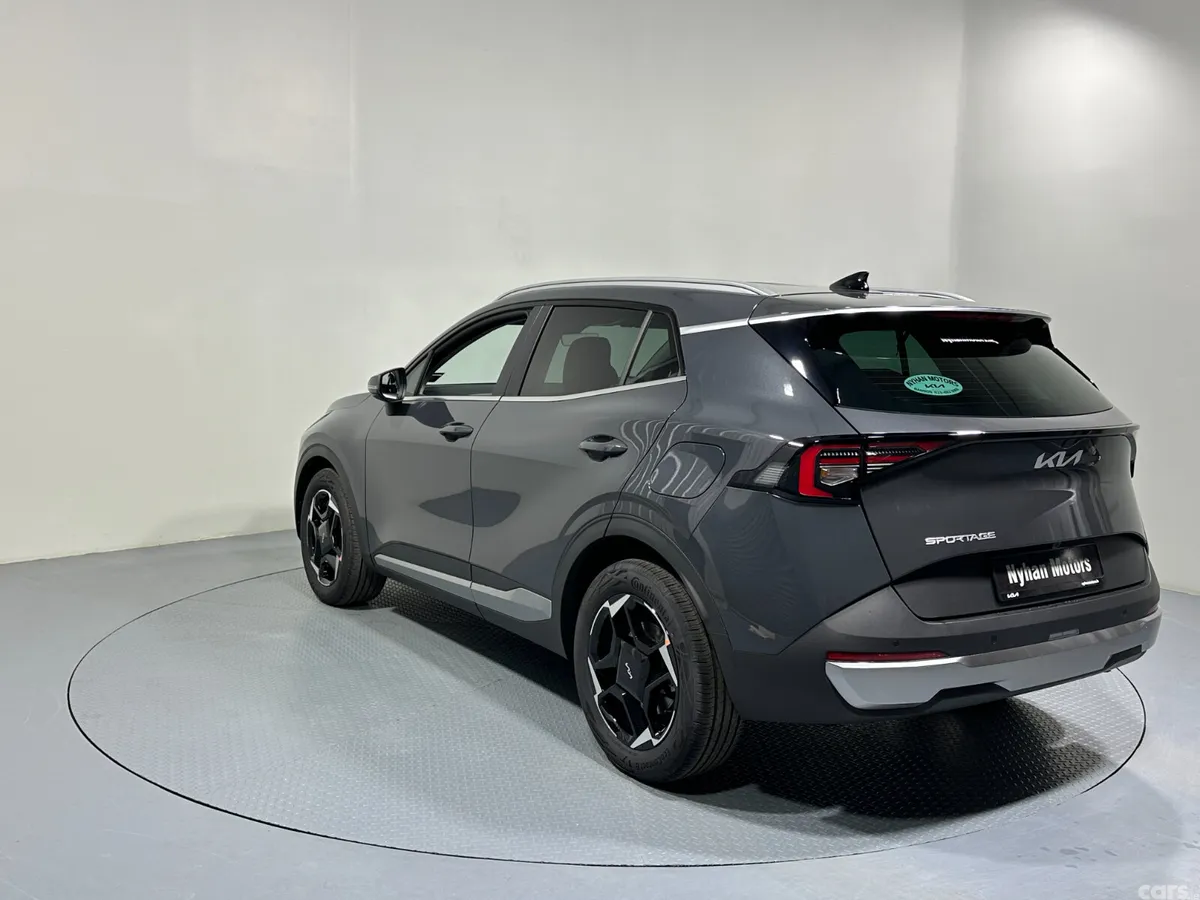 Kia Sportage SUV, Diesel Hybrid, 2026, Grey