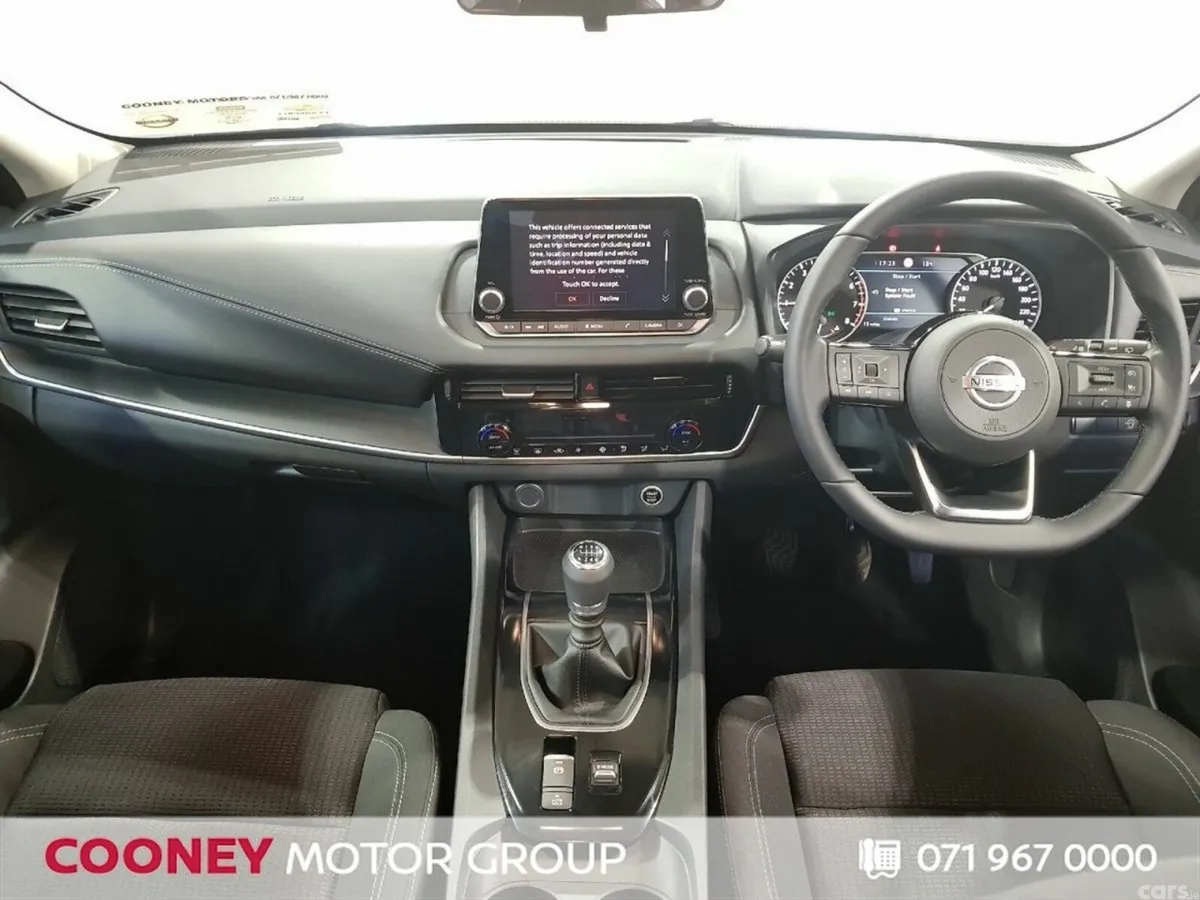 Nissan Qashqai MPV, Petrol, 2023, Grey