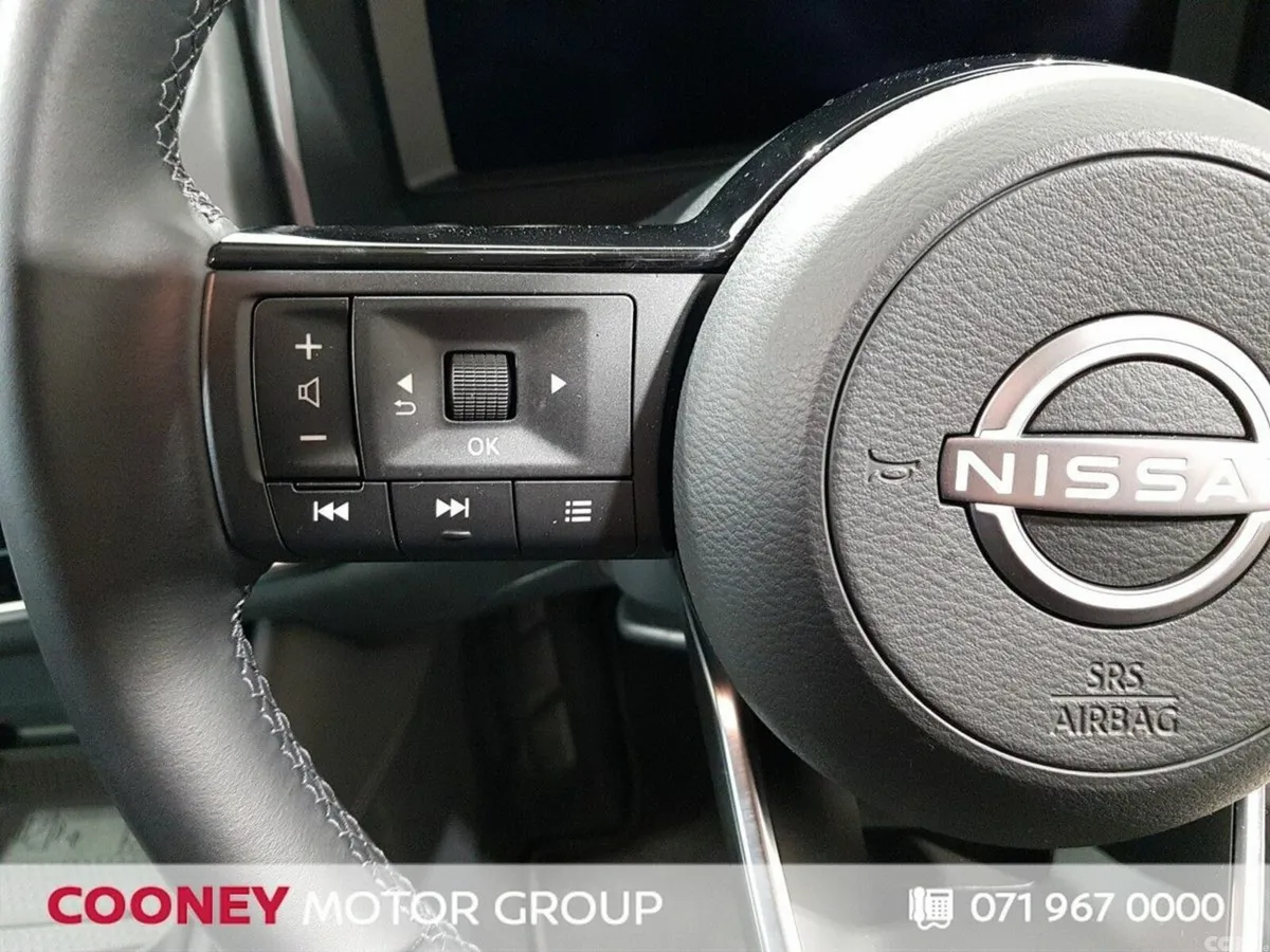 Nissan Qashqai MPV, Petrol, 2024, White