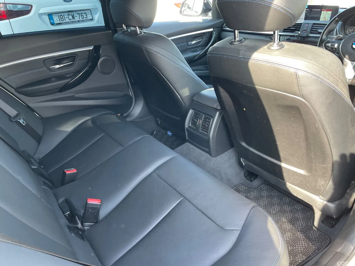 BMW 3-Series Estate, Diesel, 2018, White