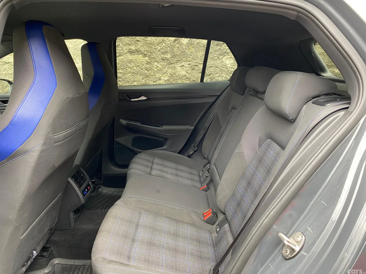 Volkswagen Golf Estate, Petrol Plug-in Hybrid, 2021, Grey