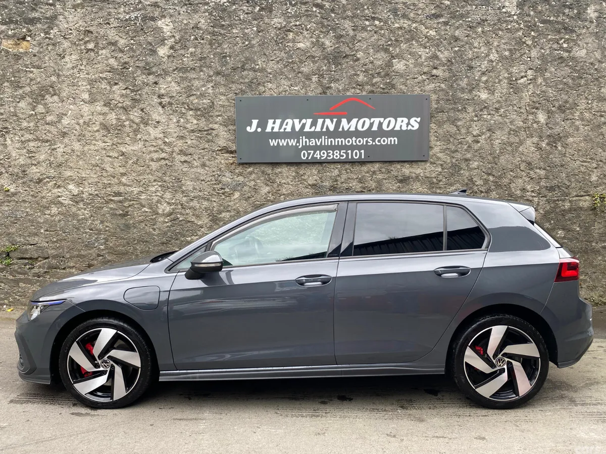 Volkswagen Golf Estate, Petrol Plug-in Hybrid, 2021, Grey
