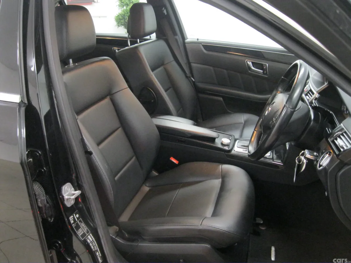 Mercedes-Benz E-Class Saloon, Diesel, 2011, Black