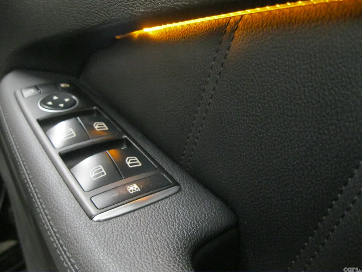 Mercedes-Benz E-Class Saloon, Diesel, 2011, Black