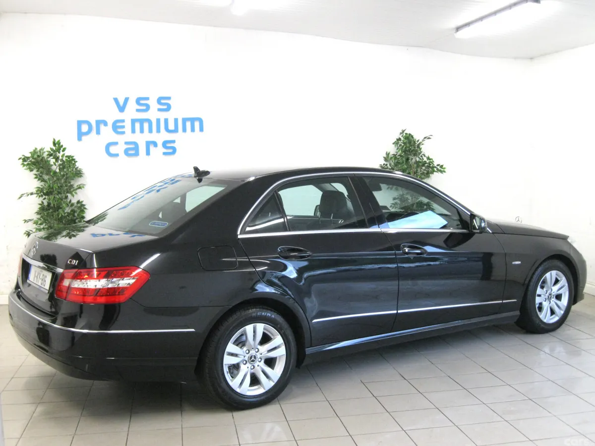 Mercedes-Benz E-Class Saloon, Diesel, 2011, Black